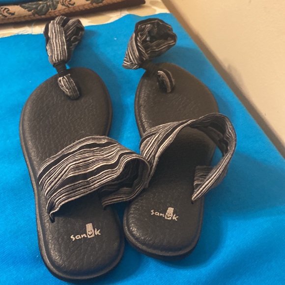 Sanuk Flip Flop Yoga Mat Sandals - Picture 3 of 4